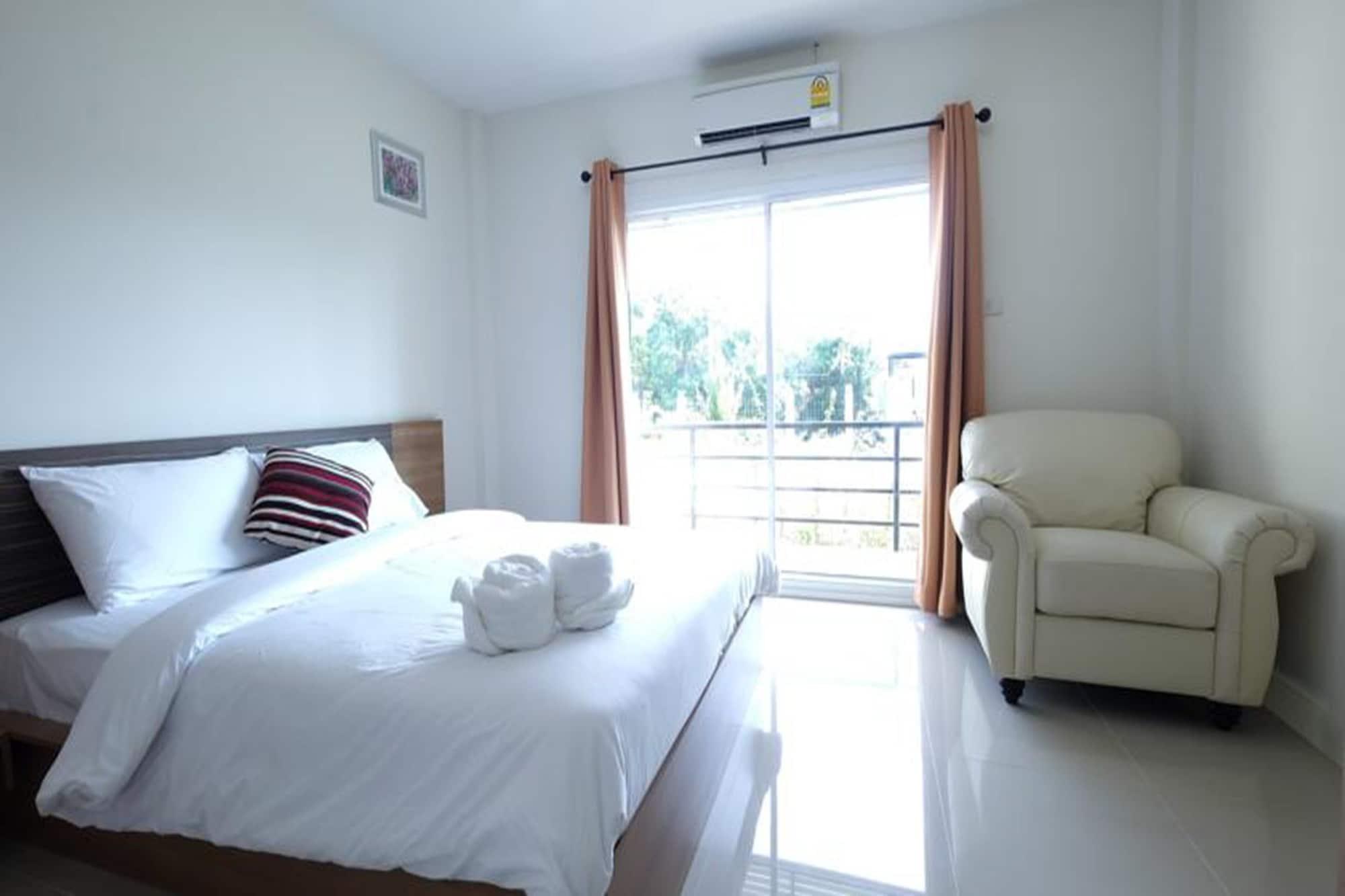 Privacy Residence Лопбурі Екстер'єр фото